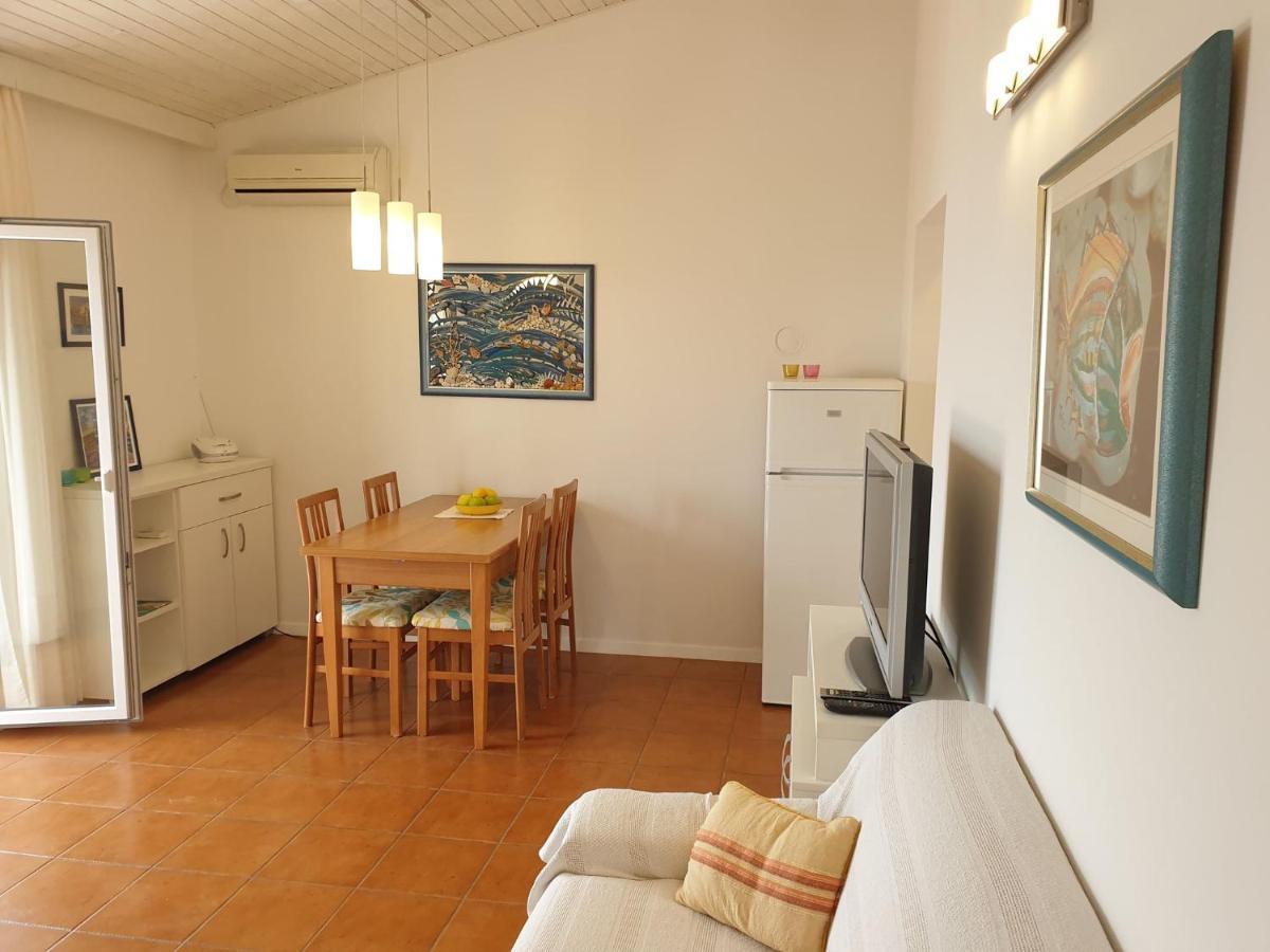 Apartments Kuzmanic Omiš Buitenkant foto
