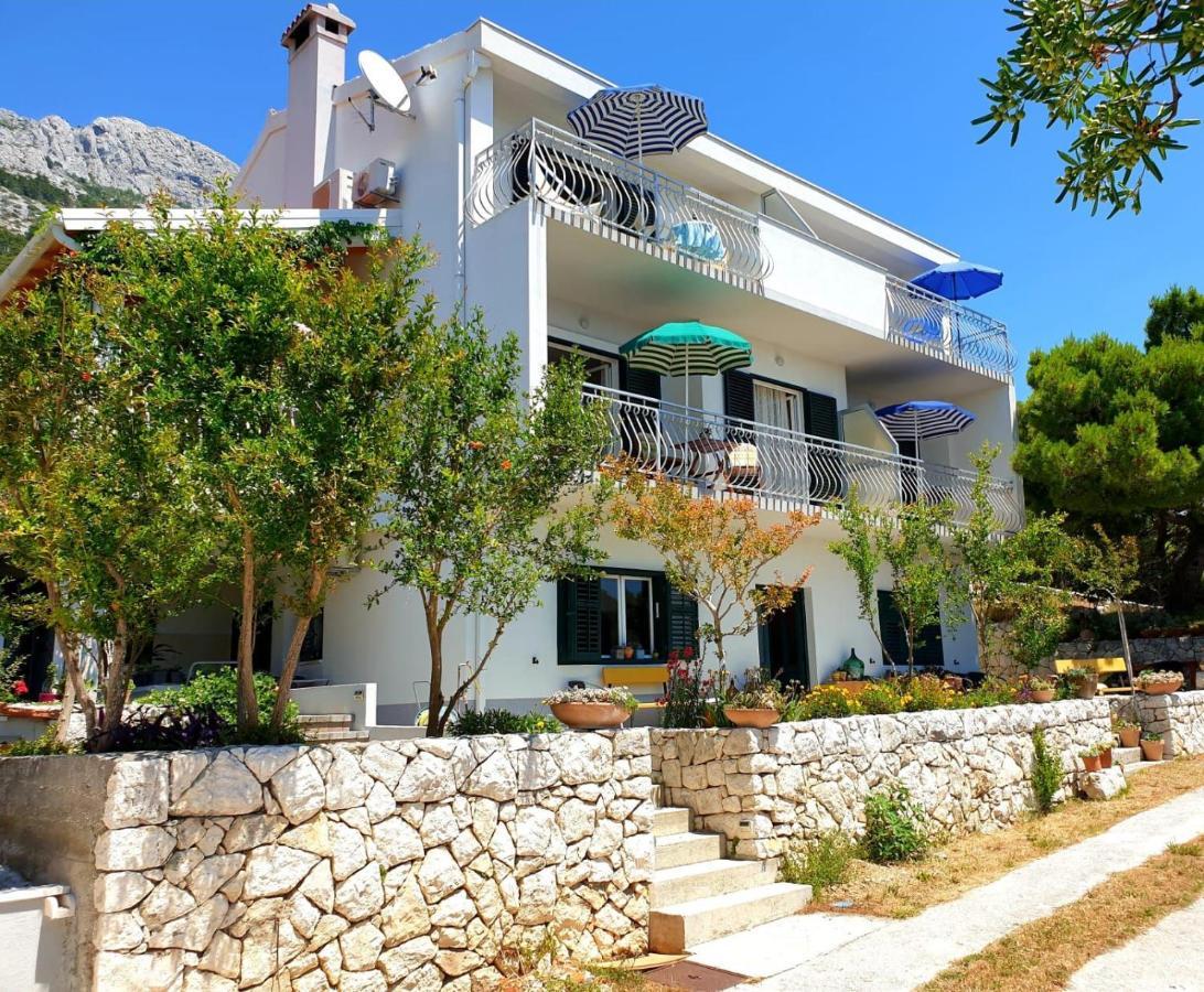 Apartments Kuzmanic Omiš Buitenkant foto
