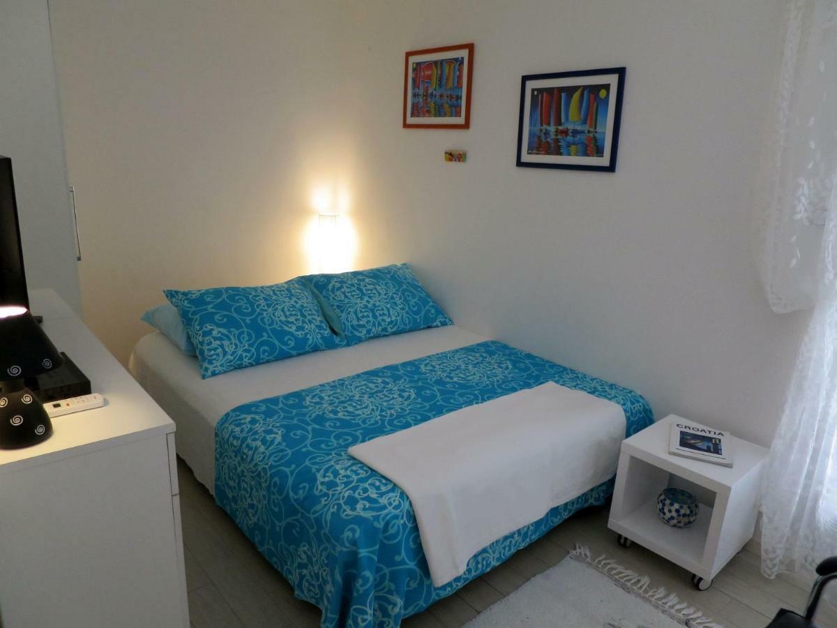 Apartments Kuzmanic Omiš Buitenkant foto